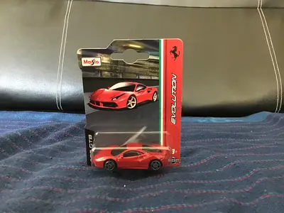 Maisto 1:64 Evolution Ferrari 488 GTB Diecast Metal Model