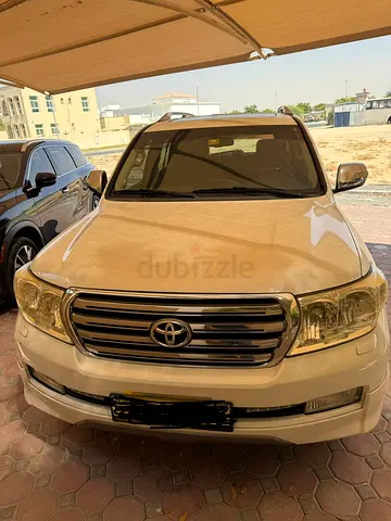 Toyota Land Cruiser VXR 2011 GCC Specs