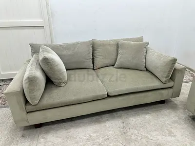 Selling west elm 2 seater sofa