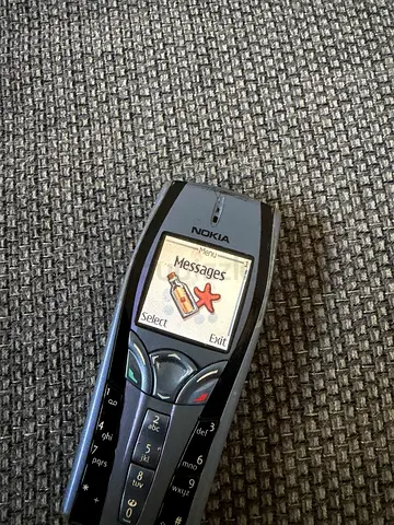 Nokia 7250i