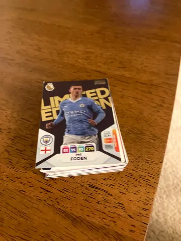Panini Premier League Sticker/Trading Cards Pack - Complete Set Pieces (Used)