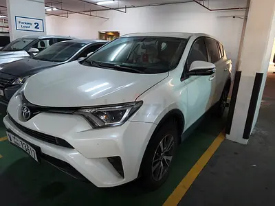 2018 Toyota RAV4 EX GCC Specs