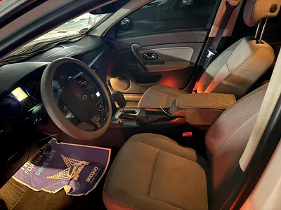 Renault Safrane LE 2015 GCC Specs