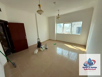 أجمل غرفه وصاله بالقليعه تكييف وغاز مركزي مساحات ممتازه تشطيبات سوبر ديلوكس باركينج فري تسهيلات بالسداد والصيانه مجانيه وعلي مخرج دبي وعجمان