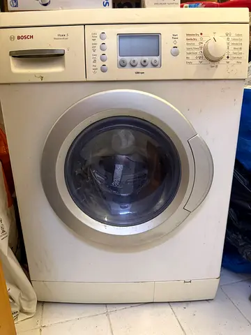 Bosch Machine Pickup in Marina + double bed pickup in JLT