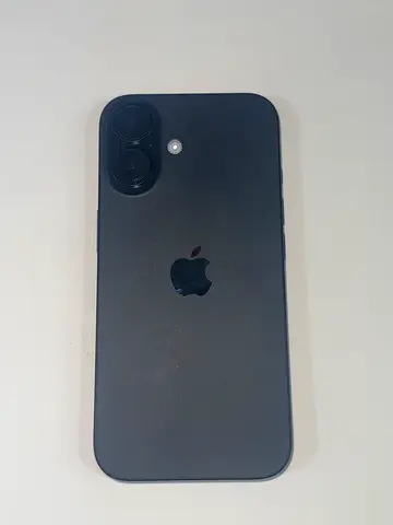 Used Apple iPhone (Good condition) - Space Black