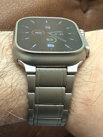 Apple Watch Ultra 1 Excellent Condition with Extra Titanium Strap