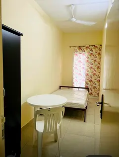 Partition room available for couple/1-2 ladies/ single executive, AED 1900 +dewa, wifi included