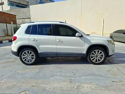 2010 Volkswagen TIGUAN — фото 8