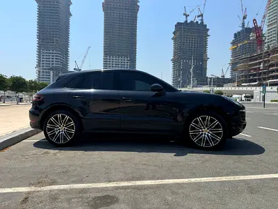 2018 Porsche MACAN photo 3