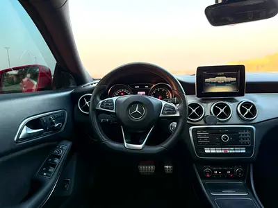 2018 Mercedes-BENZ CLA photo 13