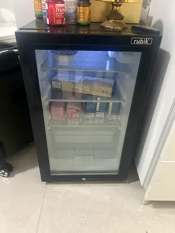 Rubik Glass Door Beverage Cooler / Display Fridge - Good Condition