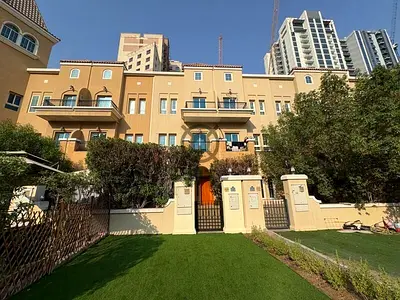 Spacious 3 BR+Maid |Unfurnished |Ready to Move