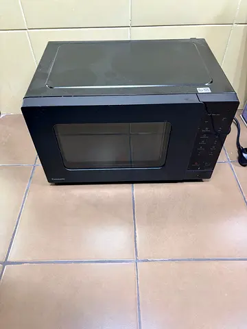 Microwave Panasonic 25L