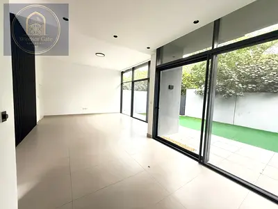 Middle 4BHK Townhouse Sendian Masaar with Landscap