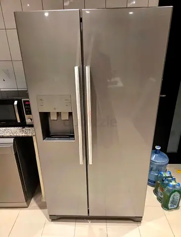 Side-by-side stainless steel fridge with water dispenser Latest Version