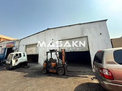 Spacious 1,000 Sqft Warehouse for Rent | Sharjah