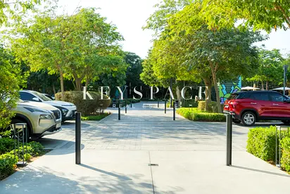 Private Green Retreat | Contemporary Family Lifestyle | Resale