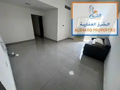Two rooms, a living room, 3 bathrooms, balcony with a sea view, super luxurious divisions and finish
