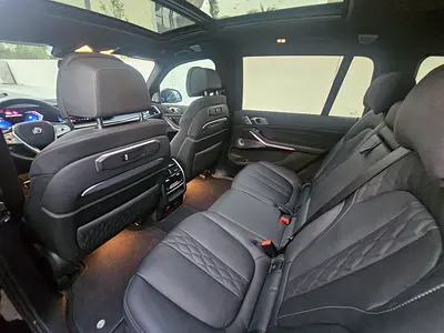 2024 BMW Alpina XB7 照片 9