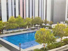 Luxury 1bhk with Master Room. Gym.Pool. Parking ready to move in Boulevard