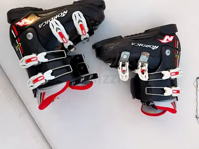 Nordica ski boots good used condition