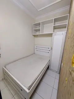 🌸 PARTITION AVAILABLE FOR LADIES – Al Hamriya, Bur Dubai – Near Exit 4 Metro