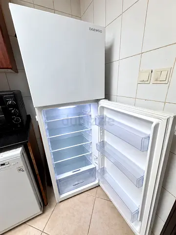 DAEWOO White Double-Door Top Freezer Refrigerator - Good Condition