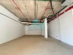 INSIDE MALL | AVAILABLE IMMEDIATELY | HIGH FOOT TRAFFIC
