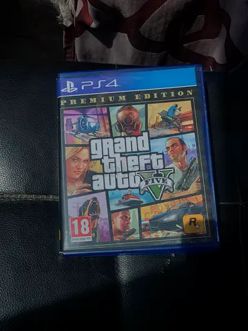 GTA V (Grand Theft Auto V) Premium Edition for PS4