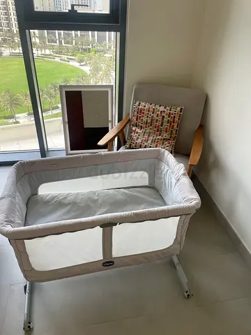 Chicco co sleeping  bed with mattress  perfect condition