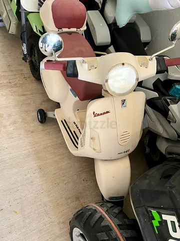 Peg Perego electric kids scooter