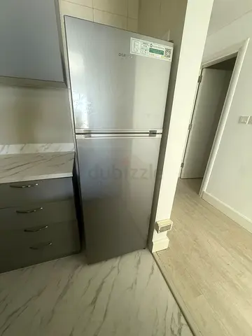 Daewoo silver top-freezer refrigerator - good condition
