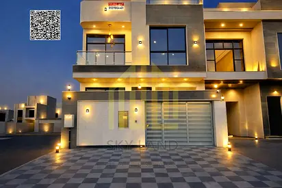 Includes electricity, water, and air conditioning fees. Freehold ownership.