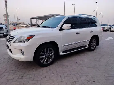 صورة 8 لـ 2013 Lexus LX-SERIES