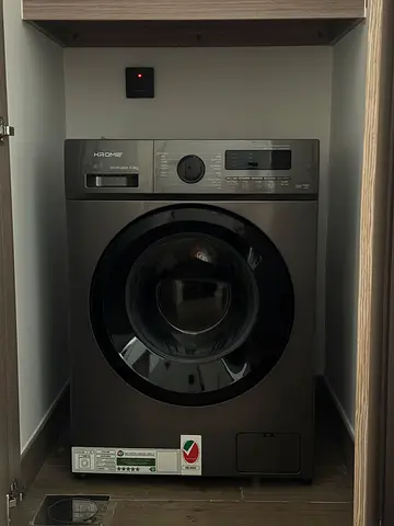 8KG Front Load Washing Machine, BLDC Inverter Motor, 1400 RPM, 15 Programs, Fully Automatic