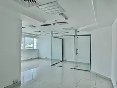 Chiller Free | High Floor | Glass Partition