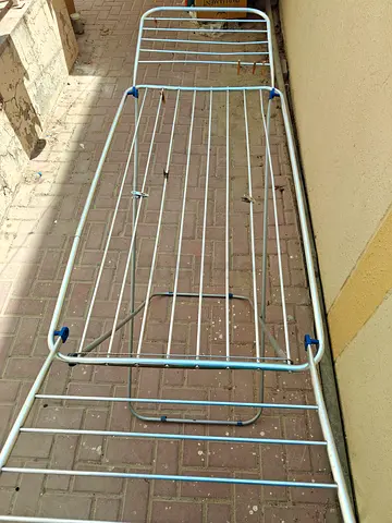 Clothes drying stand