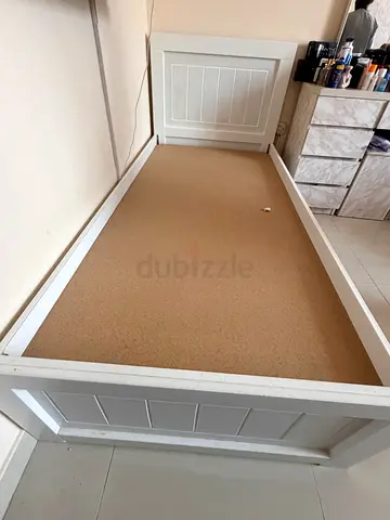Single white wooden bed frame - good condition
