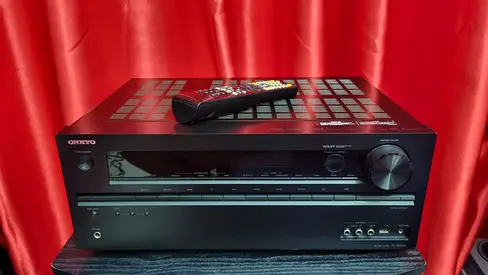 Onkyo AV Receiver TX-NR626 Like New !!!