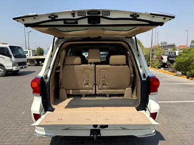 2015 Toyota LAND CRUISER — фото 15