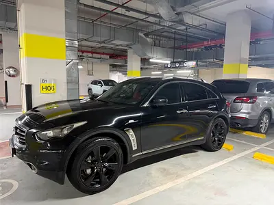 Infiniti FX50 Sport 2012 | GCC Specs | V8 Engine