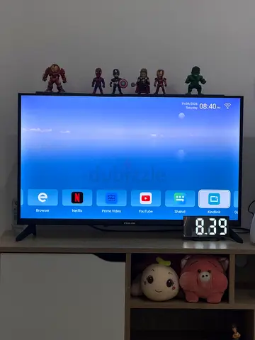 32-inch LED Smart TV in Good Working Condition