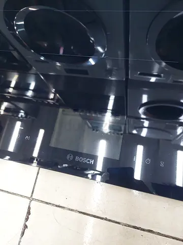 Brand New Stock Piece Bosch Built-In 5-Burner Induction Hob, PXX975KW1E (90 x 50 cm)