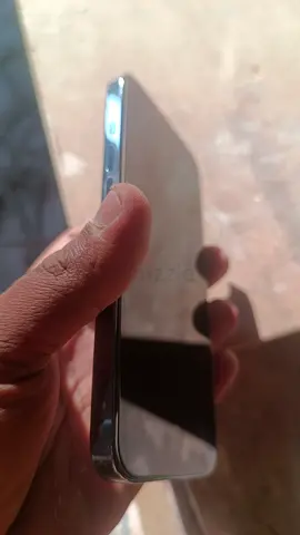 13 pro 128 gb. With charger