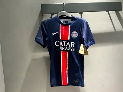 PSG Nike Home Jersey (Qatar Airways) - S M L XL  Brand new with tags  negotiable