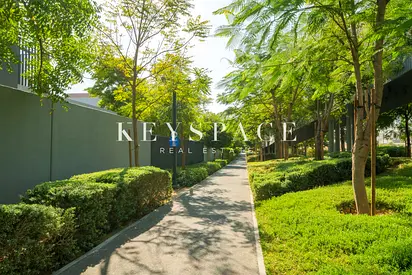 Spacious Greenbelt Home | Peaceful Family-Oriented Community | Resale