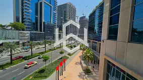 Luxurious Office | Fully Furnished | 4 Parkings