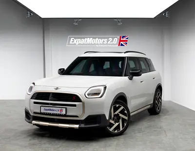 Cooper S ALL4 Low Mileage • MINI Warranty + Service Contract 2027 • FDSH • GCC