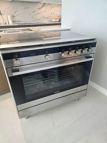 Siemens iq700 gas electric cooker 90 cm good condition for sale